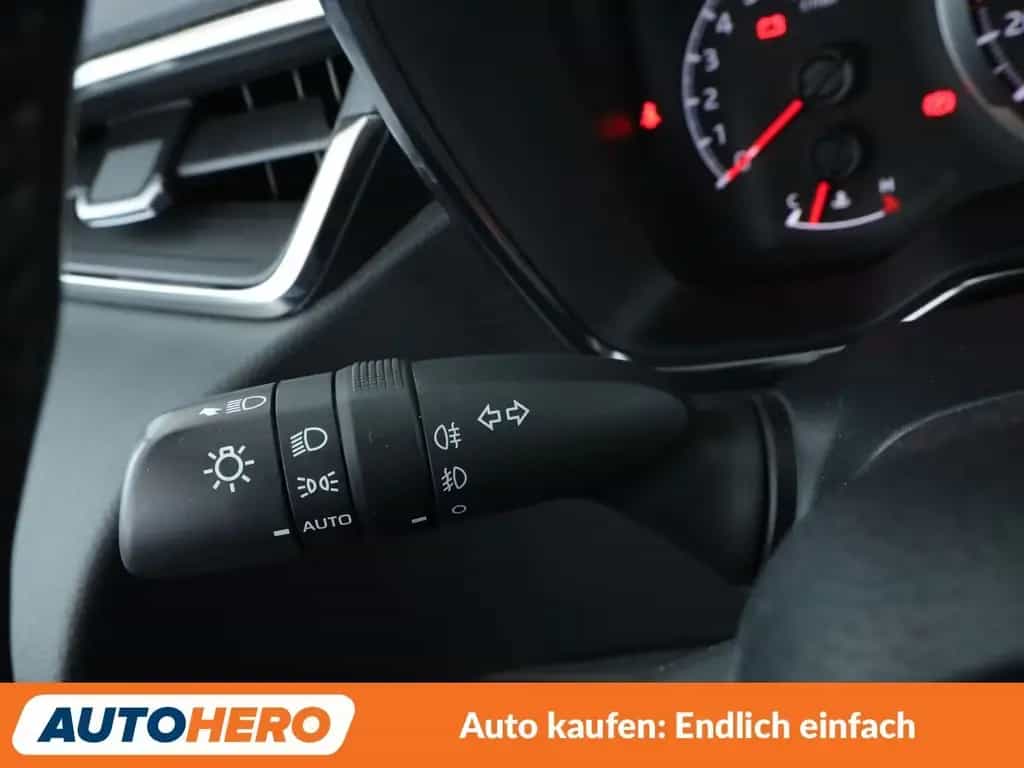 Toyota Corolla 1.2 Turbo Comfort*NAVI*ACC*CAM*SHZ*AHK* 09/2019-photo-29
