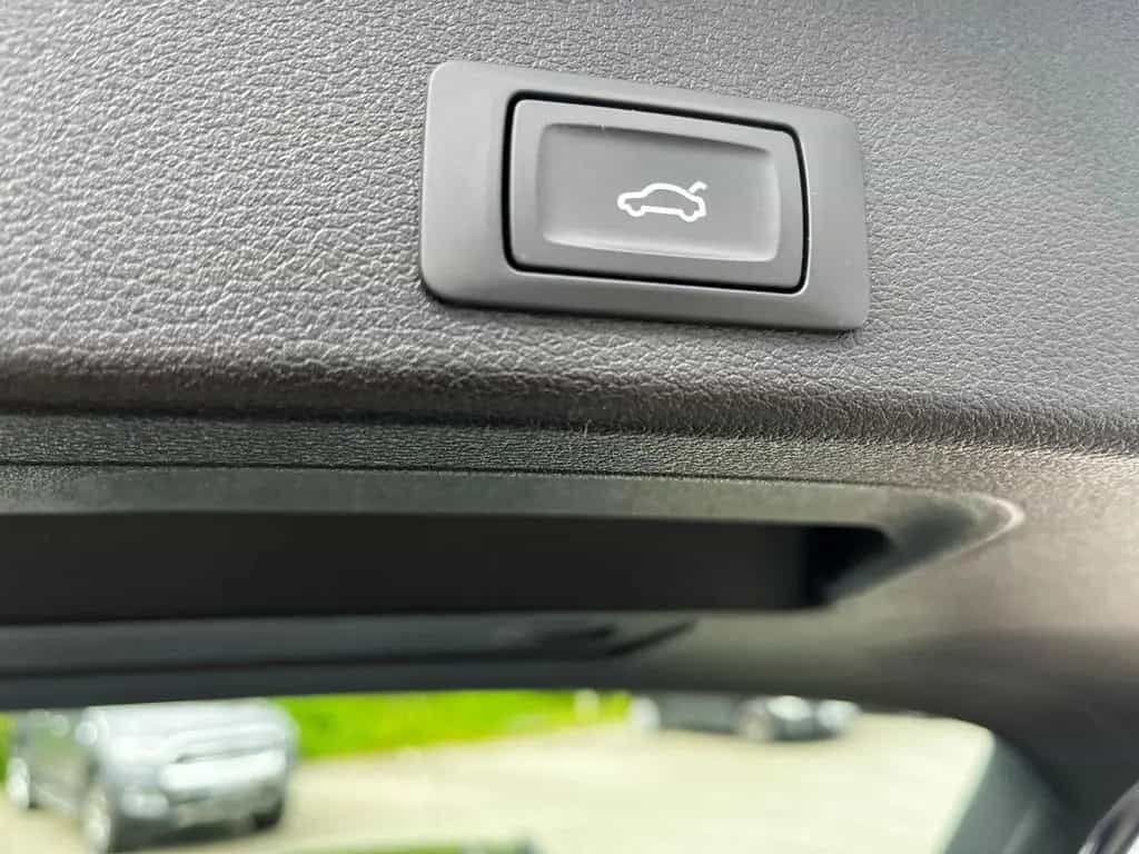 Audi A4 Avant 40 TDI S line LED PANO NAVI SHZ KAM AHK 09/2020-photo-10