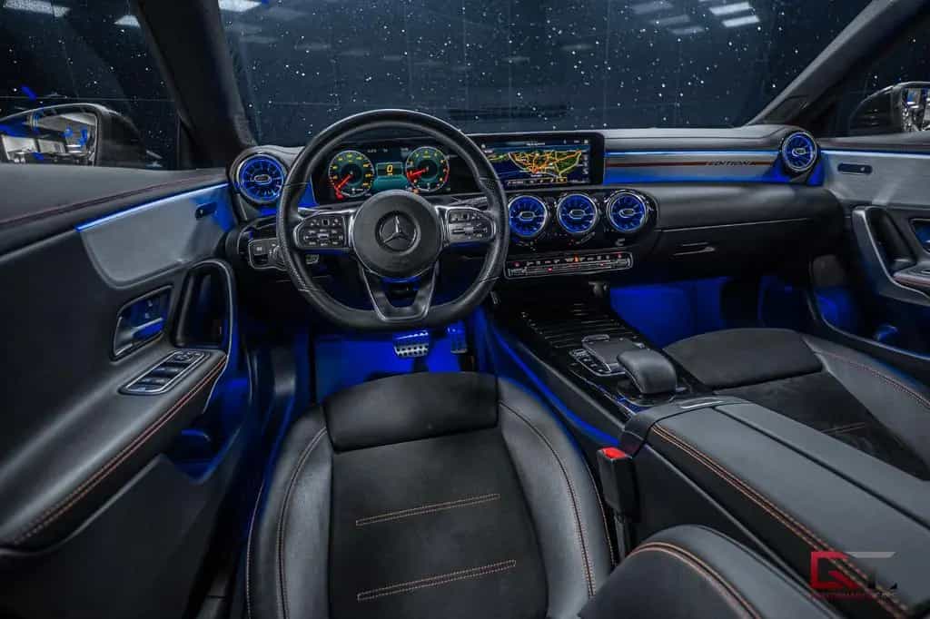 Mercedes-Benz CLA 200 AMG Orange Edition Pano Auxiliary Heater 08/2019-photo-10