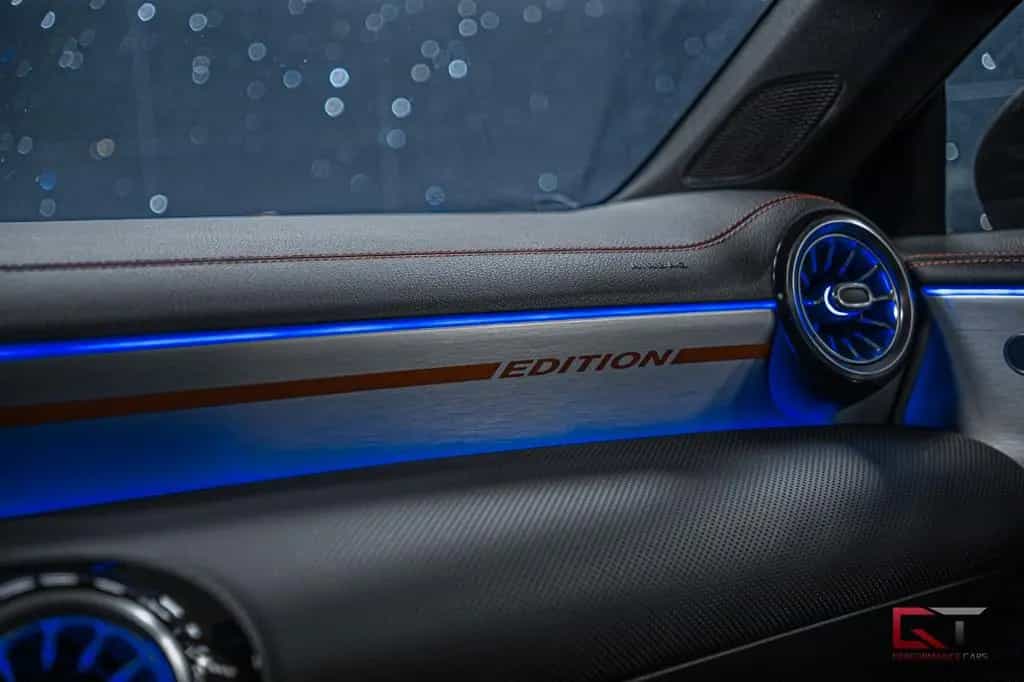 Mercedes-Benz CLA 200 AMG Orange Edition Pano Auxiliary Heater 08/2019-photo-17