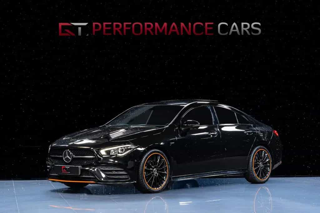 Mercedes-Benz CLA 200 AMG Orange Edition Pano Auxiliary Heater 08/2019-photo-2