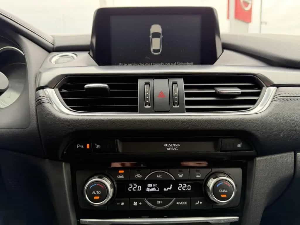 Mazda 6 Lim.2.0 Exclusive-Line/NAVI/LED/DAB 10/2015-photo-22