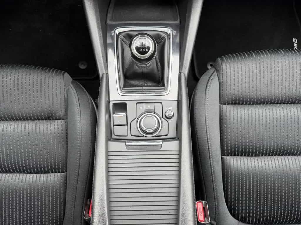 Mazda 6 Lim.2.0 Exclusive-Line/NAVI/LED/DAB 10/2015-photo-23