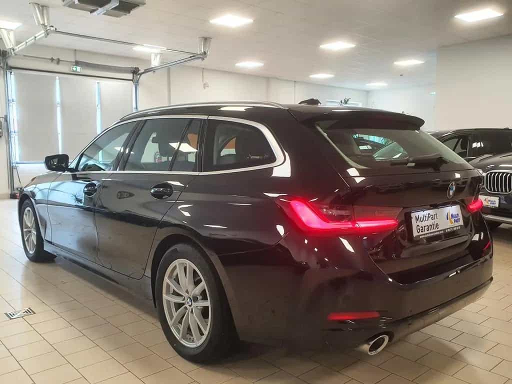 BMW 320 d SAG/AHK/StandHeiz/Stop&Go/ParkAssist 02/2023-photo-1