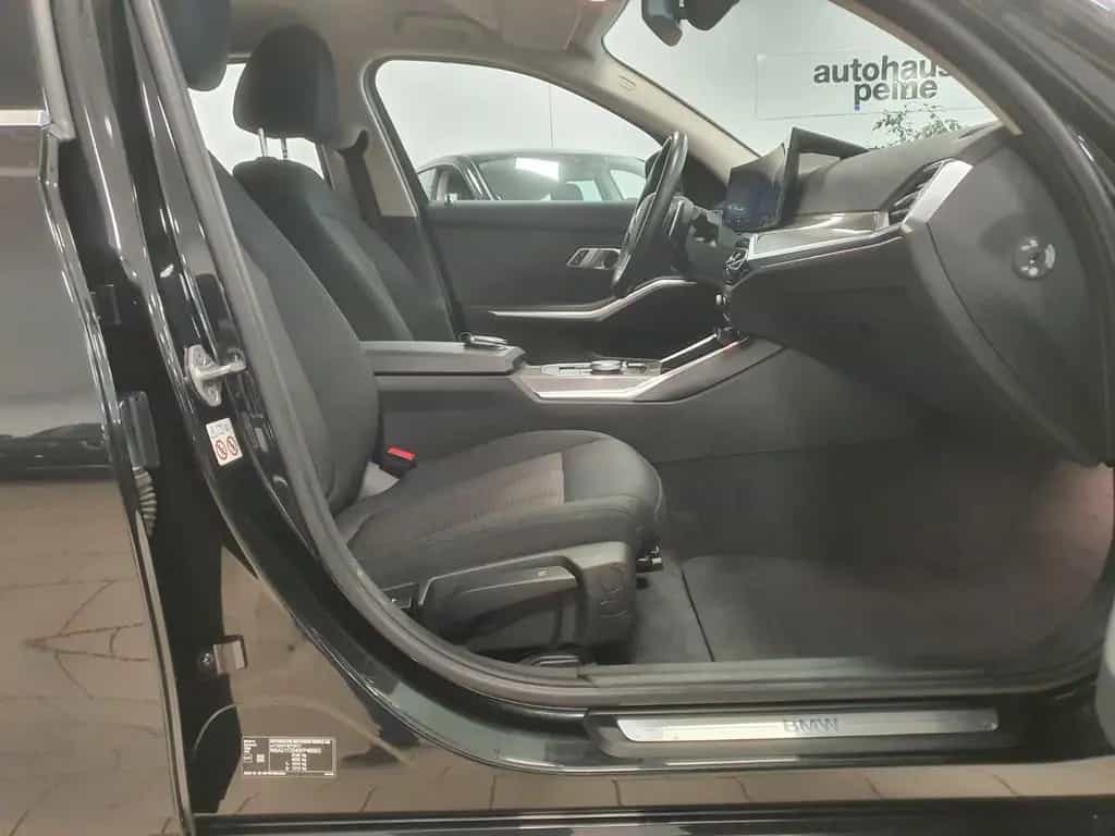 BMW 320 d SAG/AHK/StandHeiz/Stop&Go/ParkAssist 02/2023-photo-35