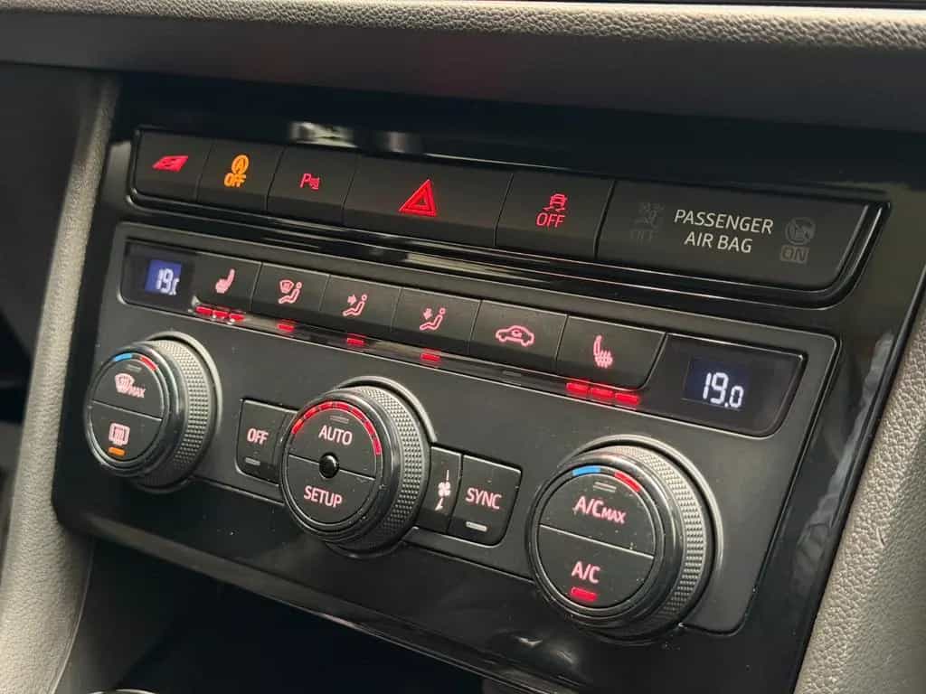 Seat Leon ST Cupra 2.0 TSI DSG 290 PS VOLL/PANORAMA 06/2019-photo-17