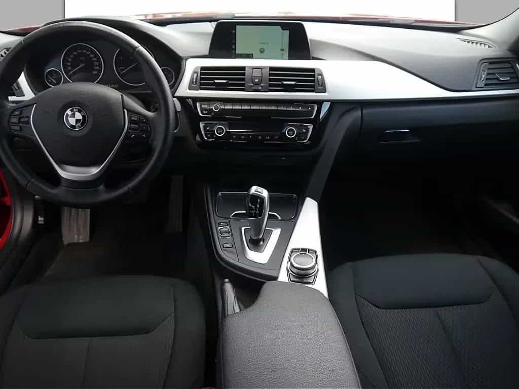BMW 320 d tour. Advantage A. +AHK+RFK+HIFI+LED+PDC+ 06/2019-photo-3