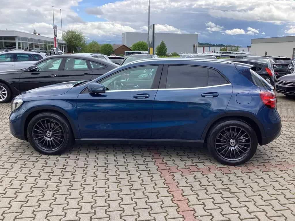 Mercedes-Benz GLA 250 07/2019-photo-3