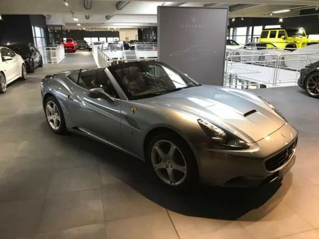 Ferrari California 4.3 V8 4-Sitzer Dtsch. Grigio Titanio 11/2009-photo-2