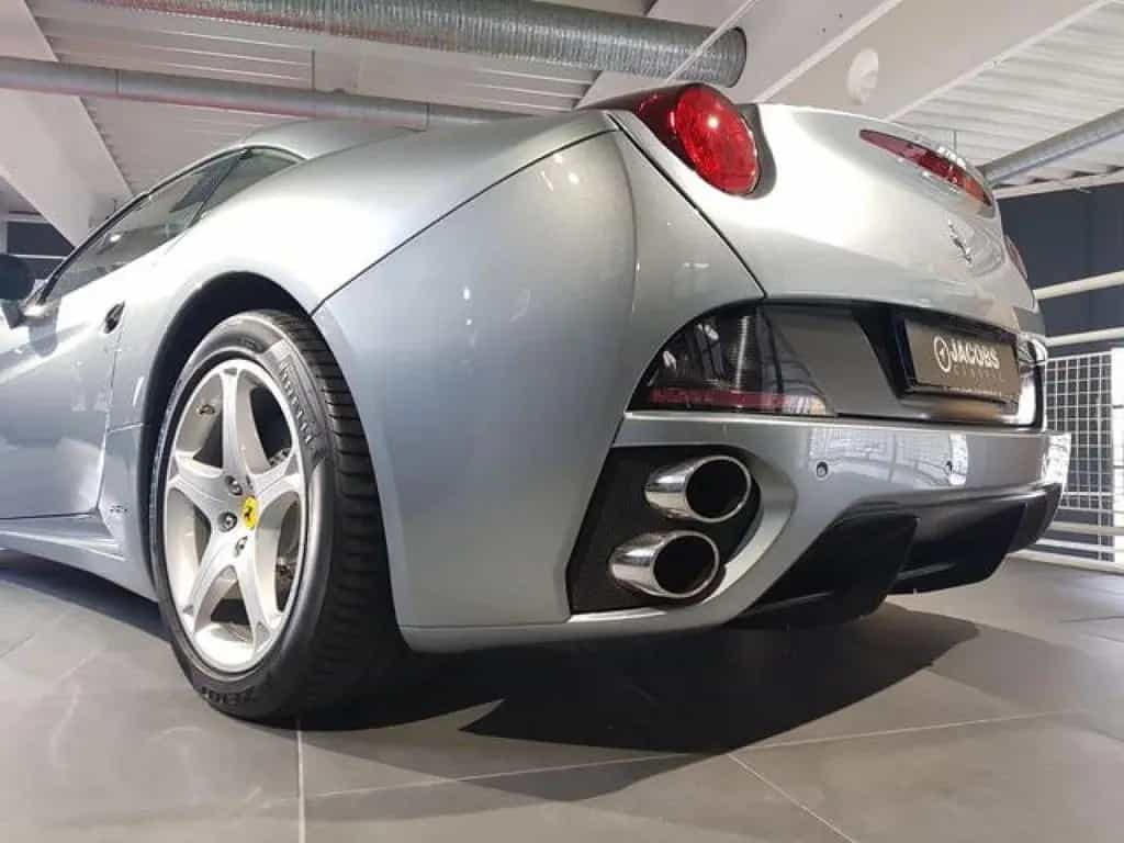Ferrari California 4.3 V8 4-Sitzer Dtsch. Grigio Titanio 11/2009-photo-9