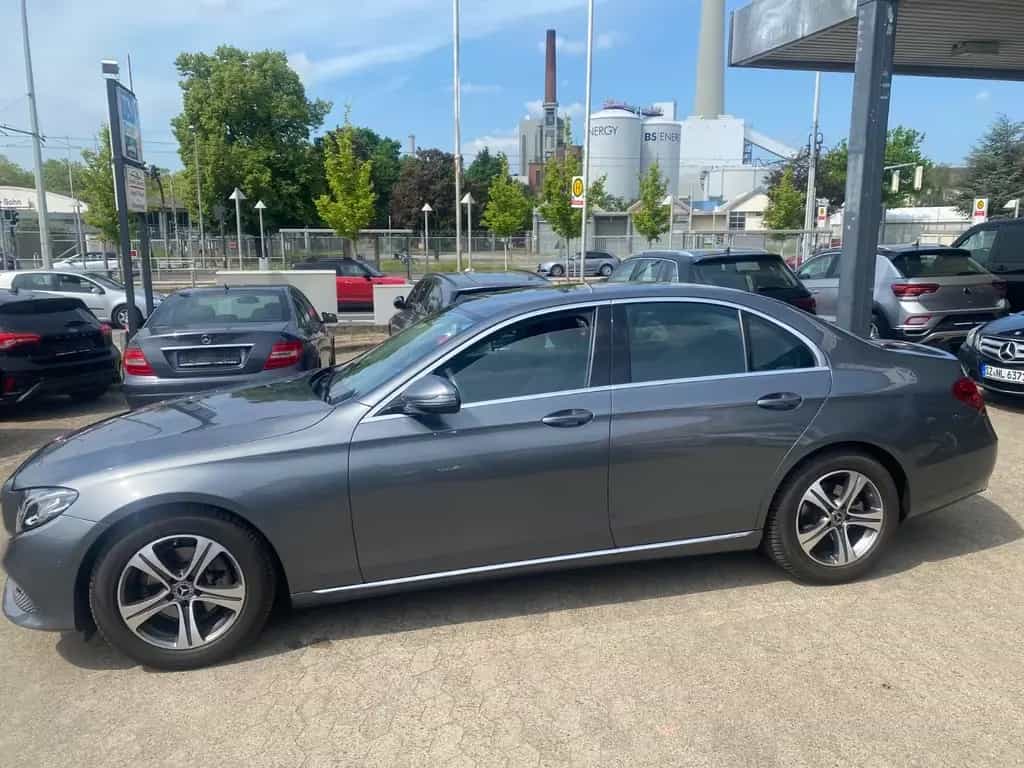 Mercedes-Benz E 200 E Limousine E 200 08/2018-photo-10