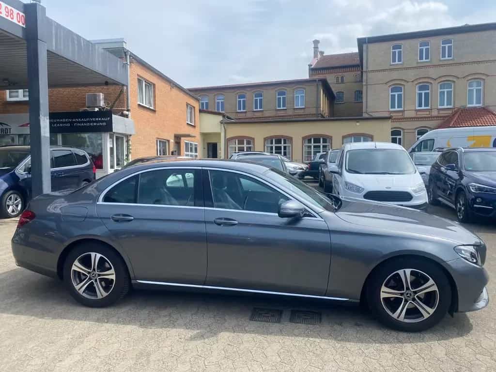 Mercedes-Benz E 200 E Limousine E 200 08/2018-photo-3