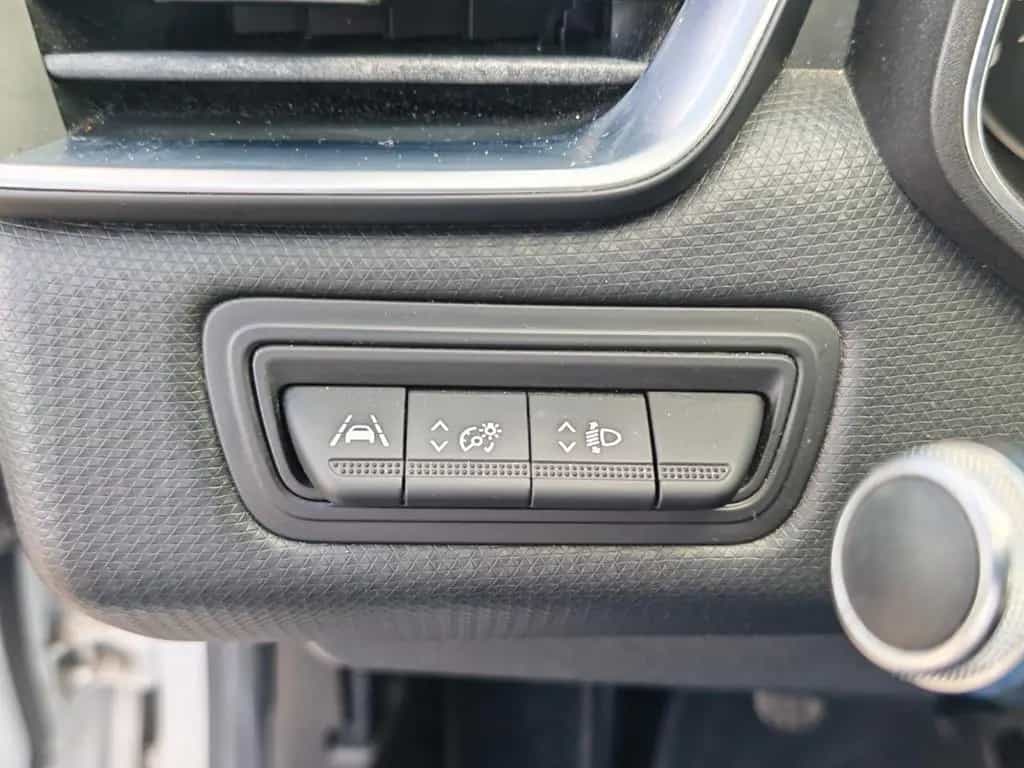 Renault Clio V Experience ST-Stop LED Tüv Neu 12/2020-photo-15