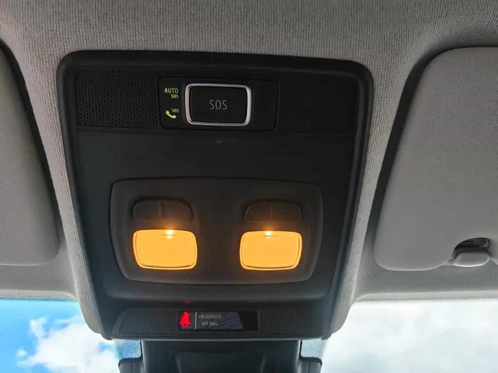 Renault Clio V Experience ST-Stop LED Tüv Neu 12/2020-photo-21