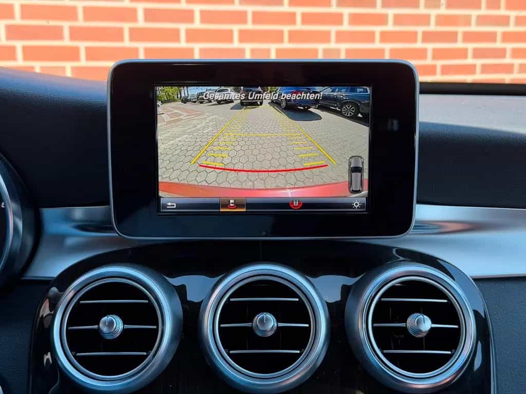 Mercedes-Benz C 200 CGI T-M. AMG Line BURMESTER*Pano*Leder 07/2016-photo-16