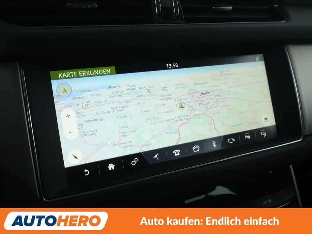 Jaguar XF E-Performance Portfolio Aut.*NAVI*TEMPO*CAM* 10/2018-photo-21
