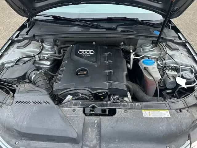 Audi A4 1.8 TFSIl Lückenlos Audi Scheckheft 09/2011-photo-26