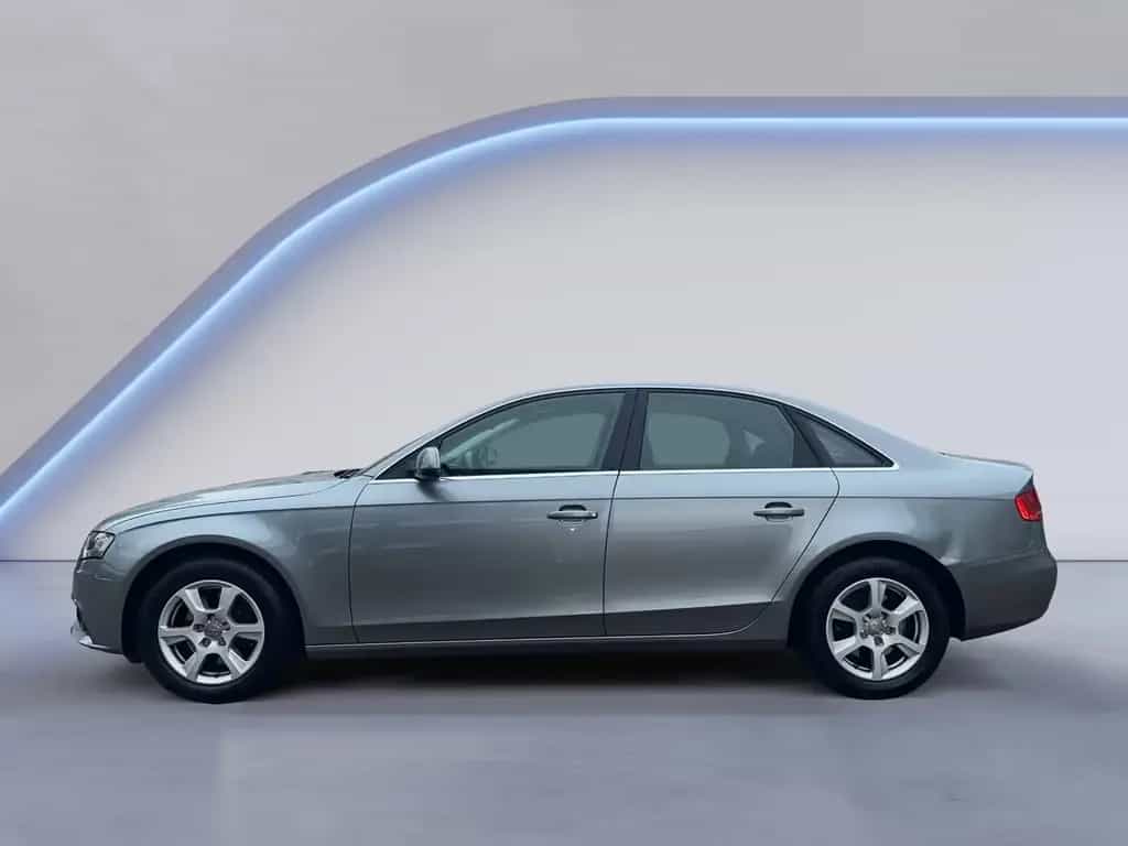 Audi A4 1.8 TFSIl Lückenlos Audi Scheckheft 09/2011-photo-8