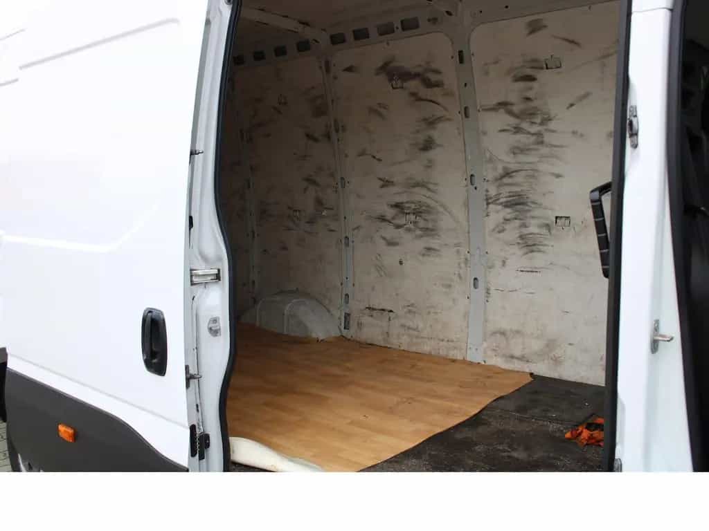 Iveco Other Daily Hoch lang Kasten Automatik*Radstand 4100* 04/2017-photo-15