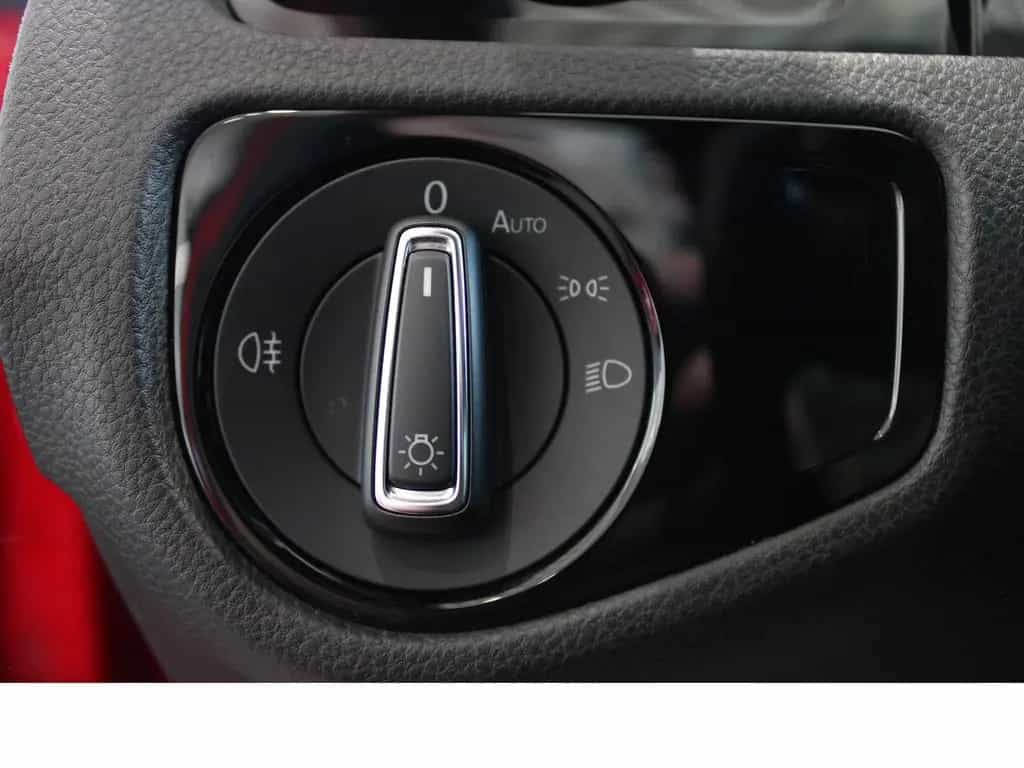 Volkswagen Golf GTI 2.0 TSI Performance VIRT*LEDEER*LED* 03/2020-photo-9