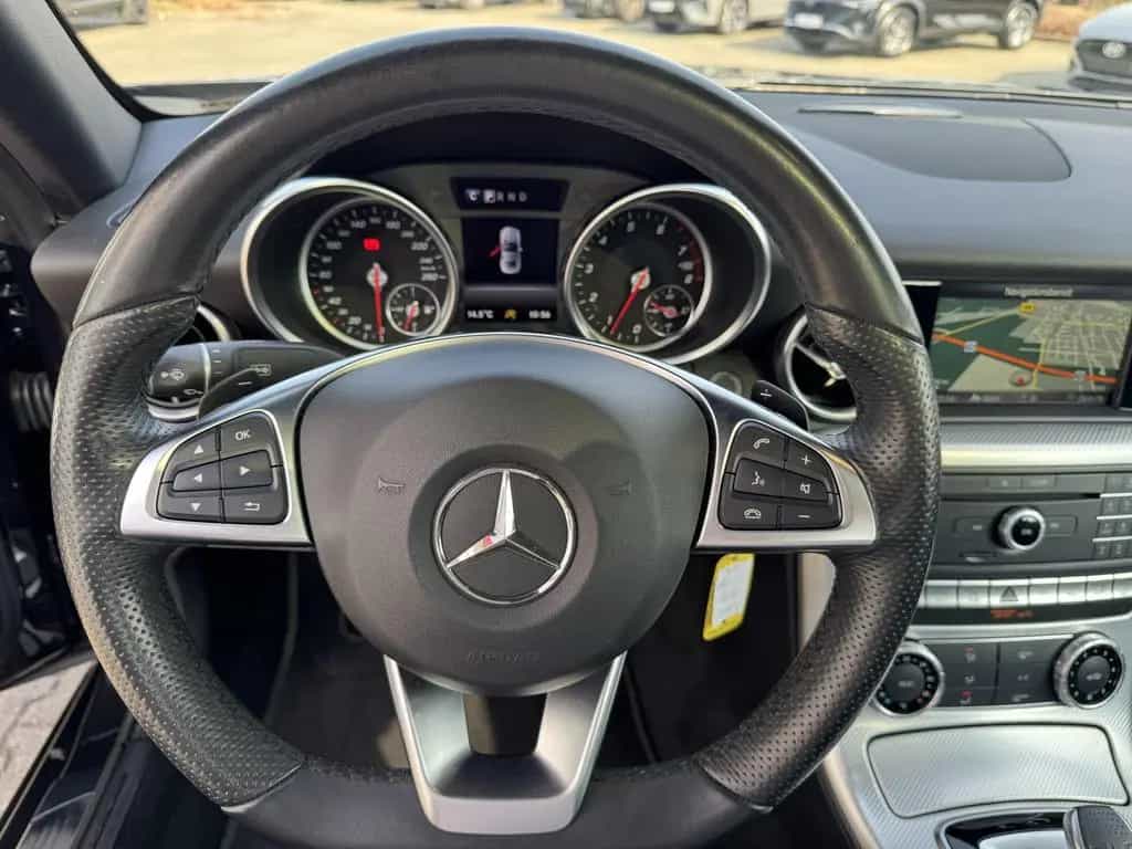 Mercedes-Benz SLC 180 9-AT Navi LED Pano Kam PDC v+h 1. Hand 06/2017-photo-16
