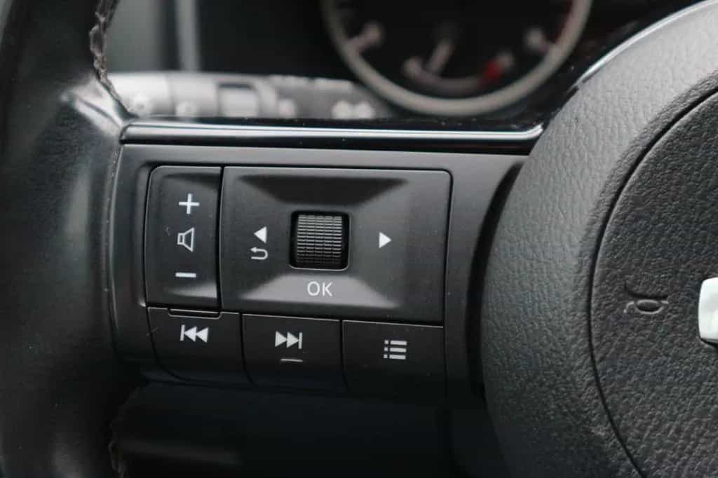 Nissan Qashqai 1.3 DIG-T MHEV N-Connecta Navi 4Kameras 05/2022-photo-20