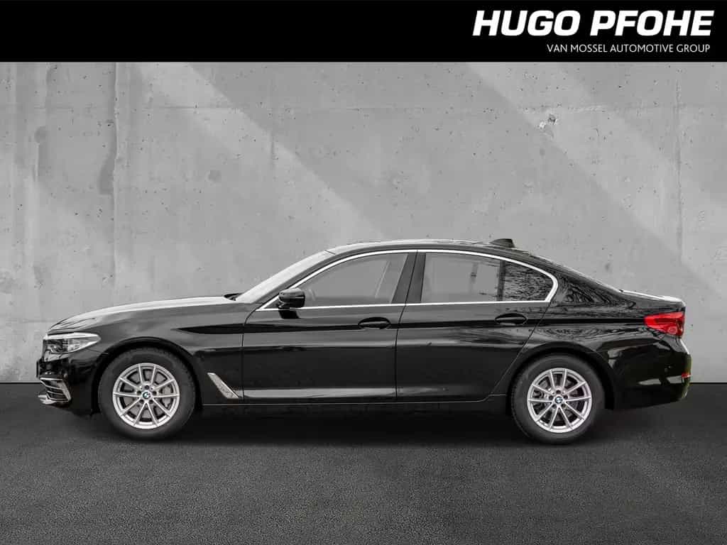 BMW 5 Series 530 i xDrive Luxury Line 03/2020-photo-1