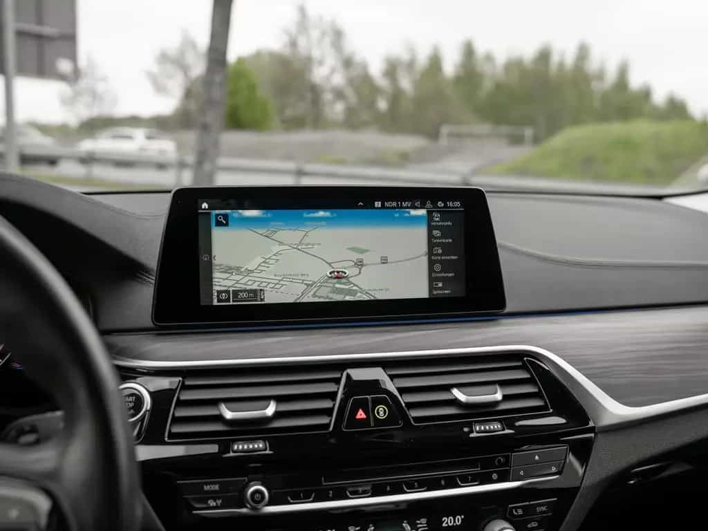 BMW 5 Series 530 i xDrive Luxury Line 03/2020-photo-14