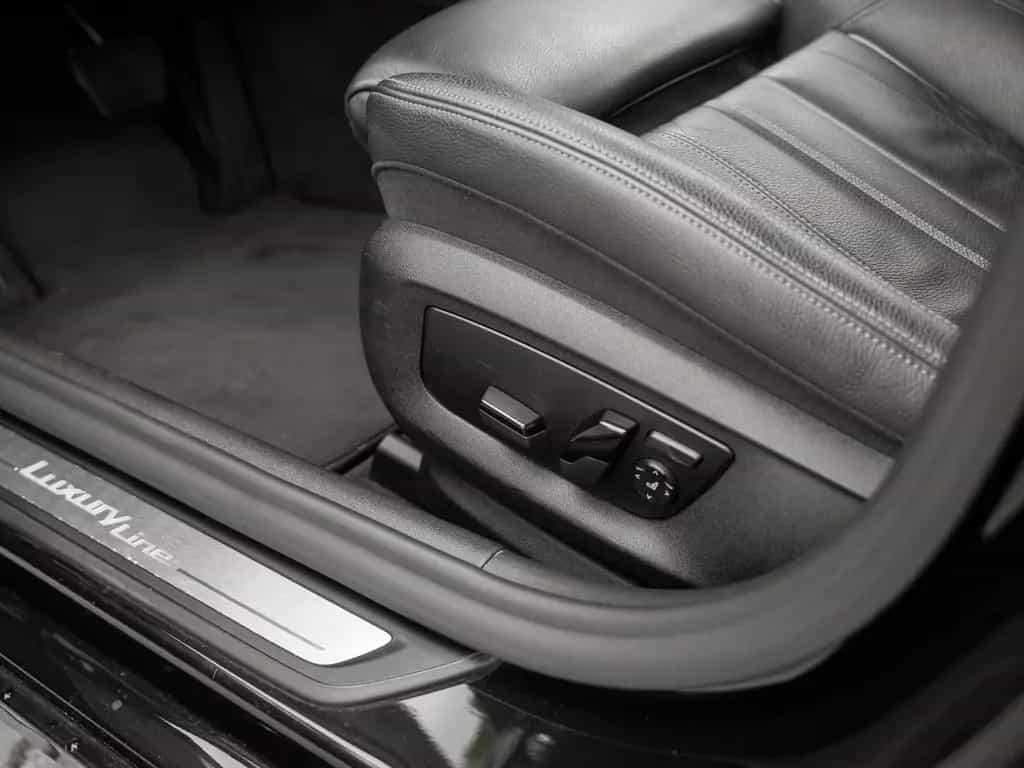 BMW 5 Series 530 i xDrive Luxury Line 03/2020-photo-21