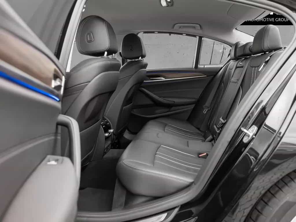 BMW 5 Series 530 i xDrive Luxury Line 03/2020-photo-9