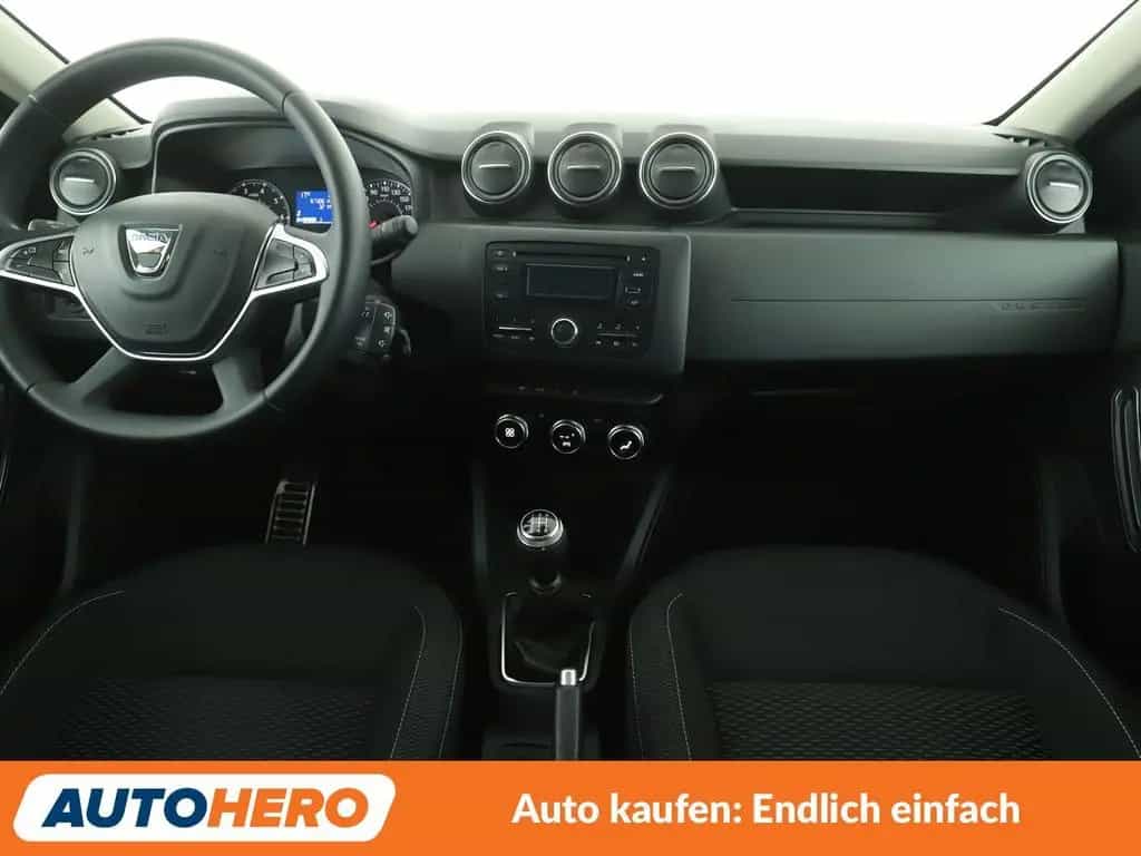 Dacia Duster 1.6 SCe Comfort*AHK*SHZ*TEMPO*KLIMA* 04/2018-photo-11
