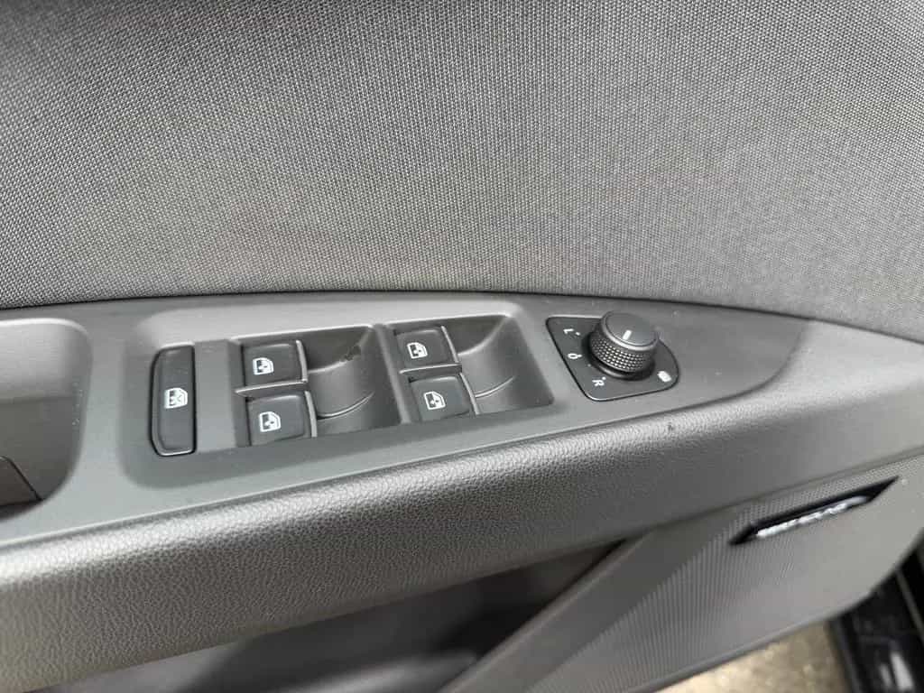 Seat Leon FR LED Navi ACC-Tempom Spurhalte 19"Tomason 06/2018-photo-29