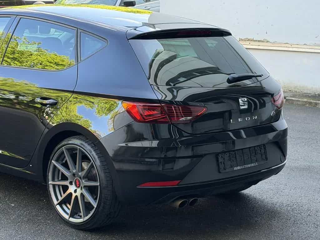 Seat Leon FR LED Navi ACC-Tempom Spurhalte 19"Tomason 06/2018-photo-38