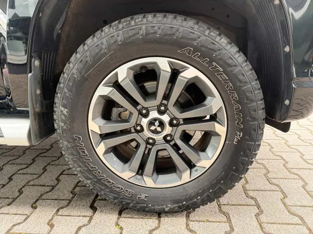 Mitsubishi L200 TOP-4WD-1.HAND-AHK 3100KG-UNFALLFREI-TÜV NEU-AT 05/2022-photo-10
