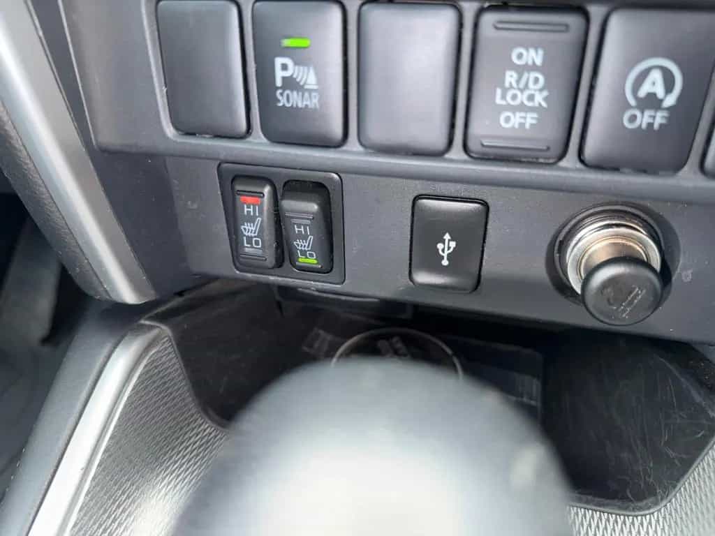 Mitsubishi L200 TOP-4WD-1.HAND-AHK 3100KG-UNFALLFREI-TÜV NEU-AT 05/2022-photo-26