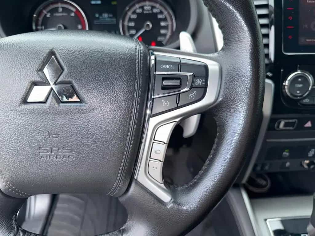 Mitsubishi L200 TOP-4WD-1.HAND-AHK 3100KG-UNFALLFREI-TÜV NEU-AT 05/2022-photo-35