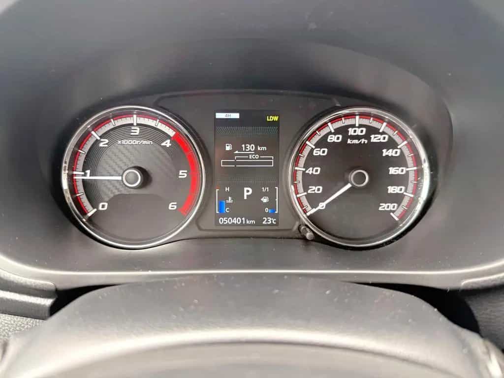 Mitsubishi L200 TOP-4WD-1.HAND-AHK 3100KG-UNFALLFREI-TÜV NEU-AT 05/2022-photo-36