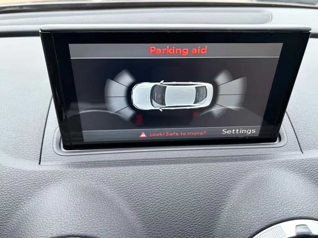 Audi A3 Limousine attraction ultra*Automatik*2.Hand 01/2015-photo-17