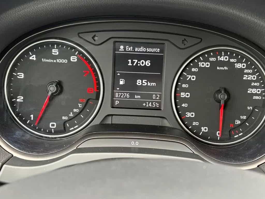 Audi A3 Limousine attraction ultra*Automatik*2.Hand 01/2015-photo-27