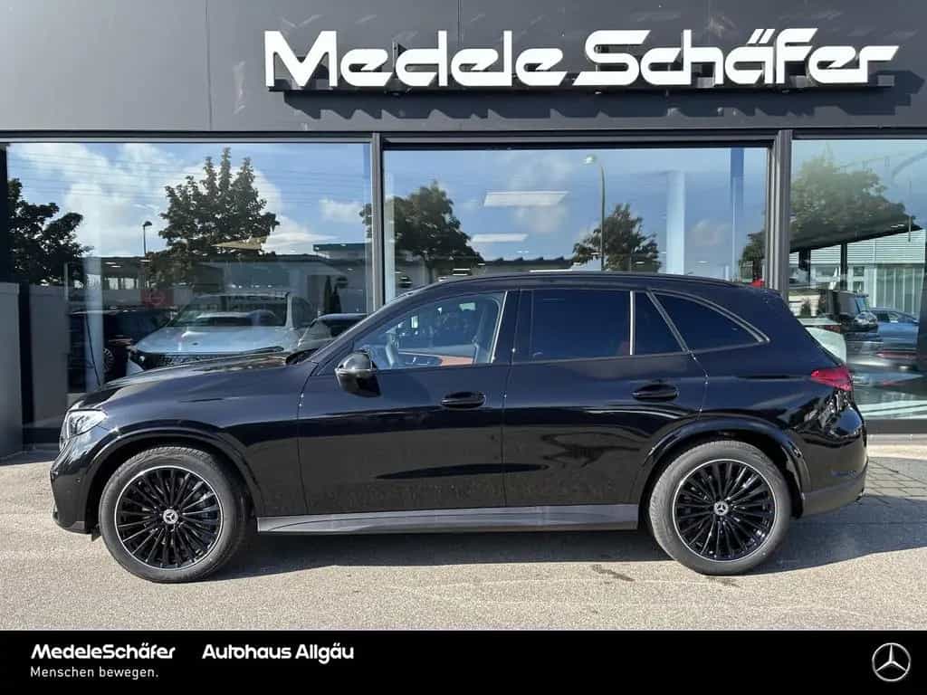 Mercedes-Benz GLC-Class 300 4M AMG Night Distr AHK Burm3D Pano Memo 09/2025-photo-0