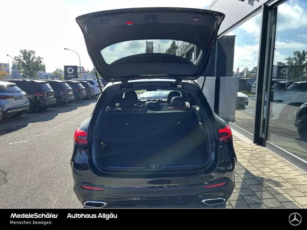 Mercedes-Benz GLC-Class 300 4M AMG Night Distr AHK Burm3D Pano Memo 09/2025-photo-4