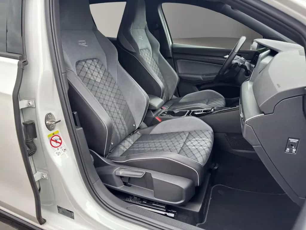 Volkswagen Golf VIII Lim. R-Line eTSI, 1 Hand, TOP Zustand 11/2022-photo-10