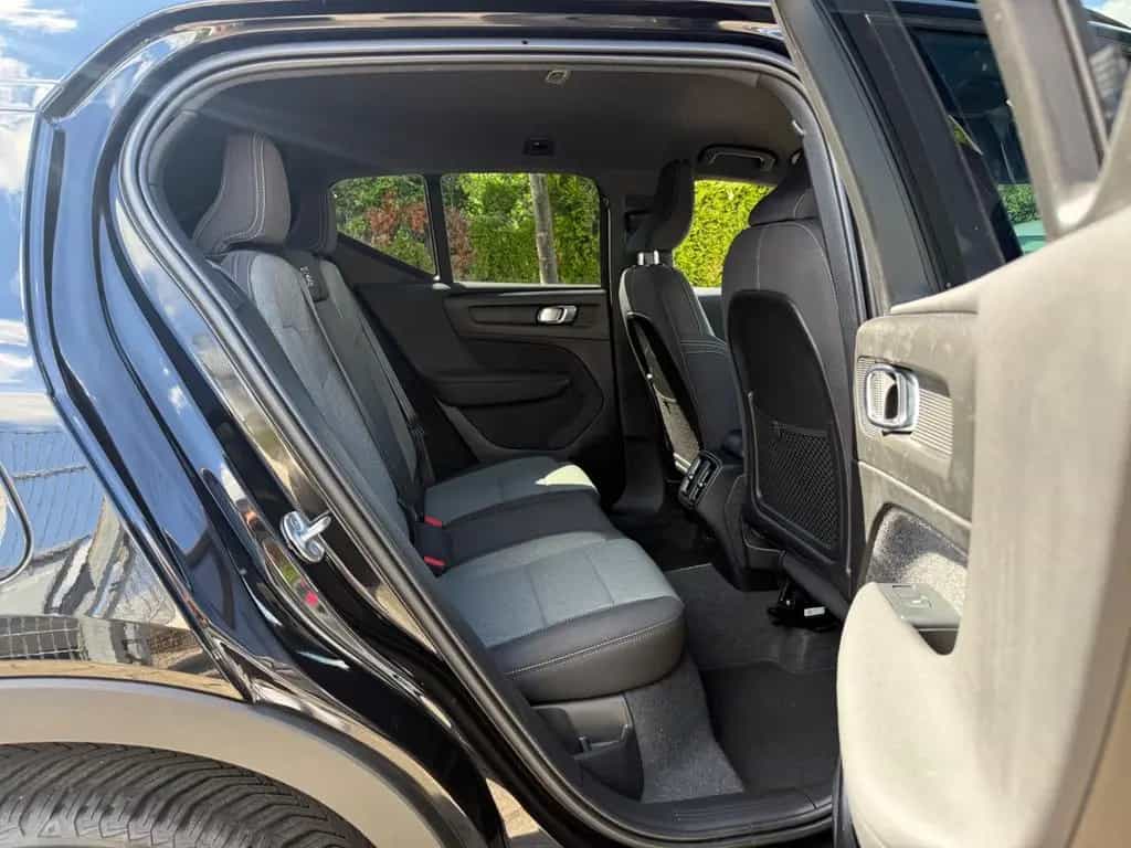 Volvo XC40 Plus Dark/Automatik/LED/KAM/H&K/VIRT/MEMORY 11/2023-photo-12