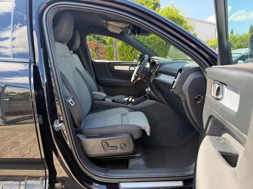 Volvo XC40 Plus Dark/Automatik/LED/KAM/H&K/VIRT/MEMORY 11/2023-photo-27
