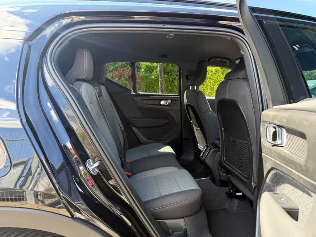 Volvo XC40 Plus Dark/Automatik/LED/KAM/H&K/VIRT/MEMORY 11/2023-photo-28