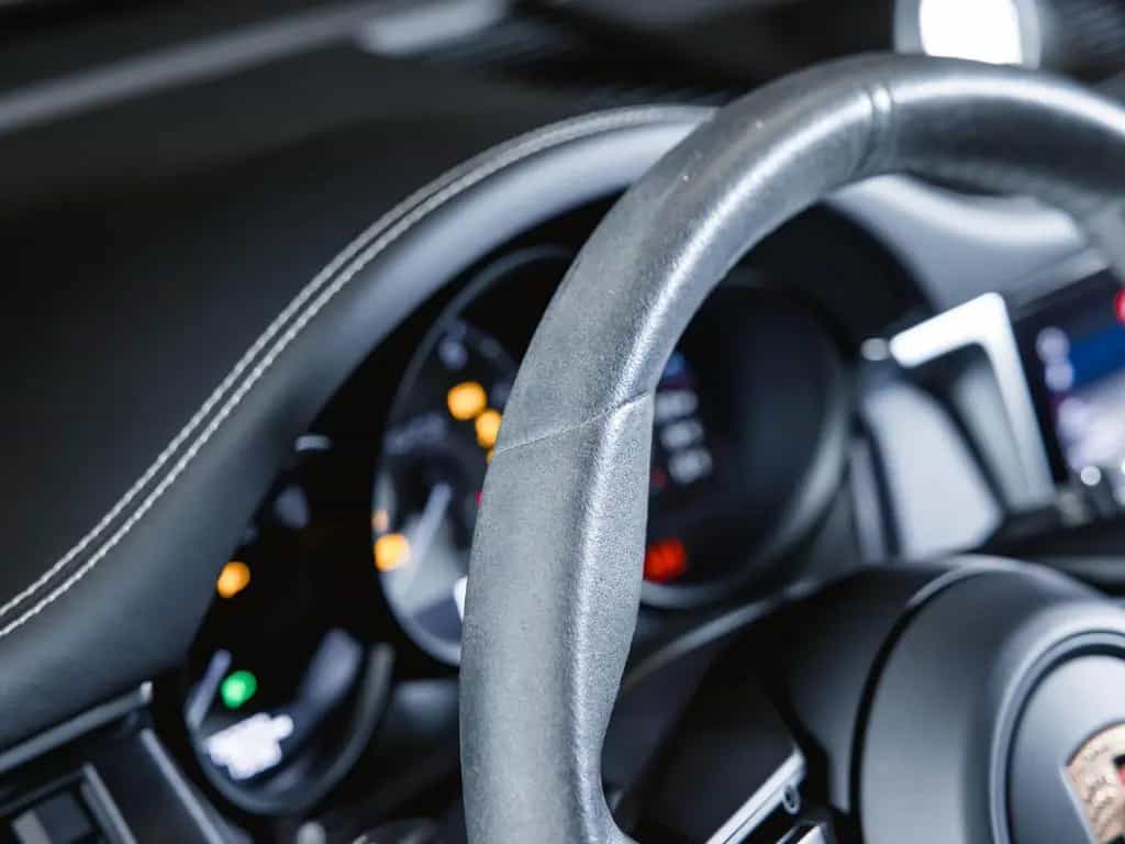 Porsche Macan GTS Panoramadach Luftfederung BOSE 04/2023-photo-18