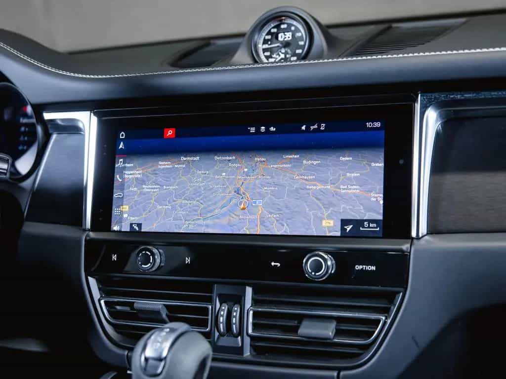 Porsche Macan GTS Panoramadach Luftfederung BOSE 04/2023-photo-20