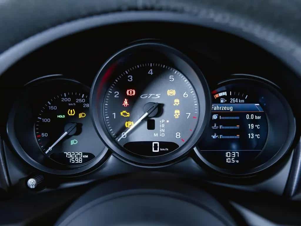 Porsche Macan GTS Panoramadach Luftfederung BOSE 04/2023-photo-31