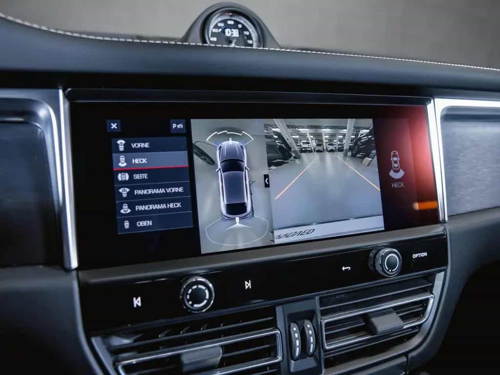 Porsche Macan GTS Panoramadach Luftfederung BOSE 04/2023-photo-36