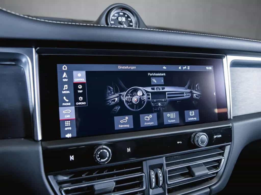 Porsche Macan GTS Panoramadach Luftfederung BOSE 04/2023-photo-37